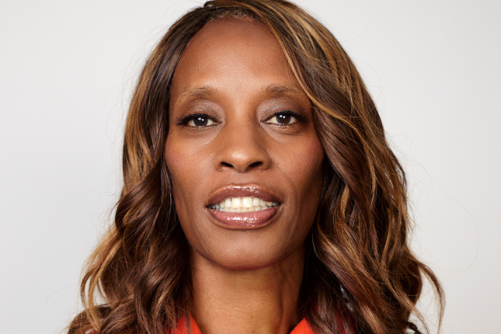 dawn davis headshot