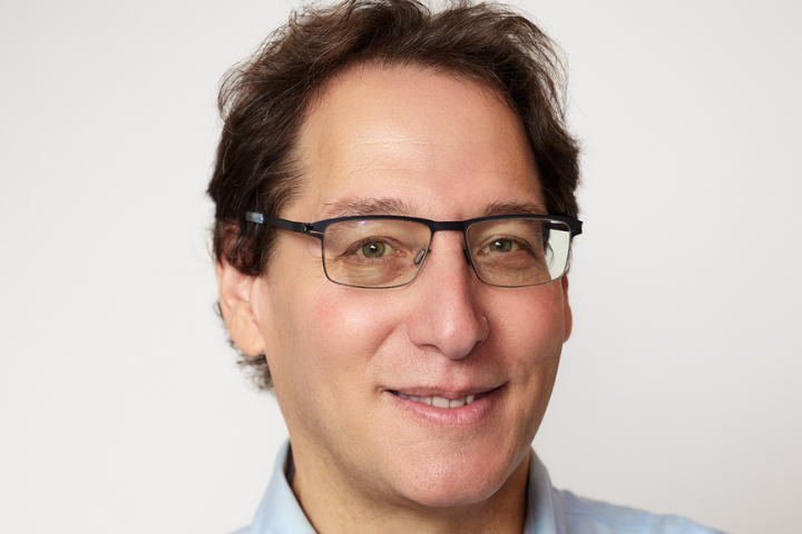 Jonathan Karp headshot